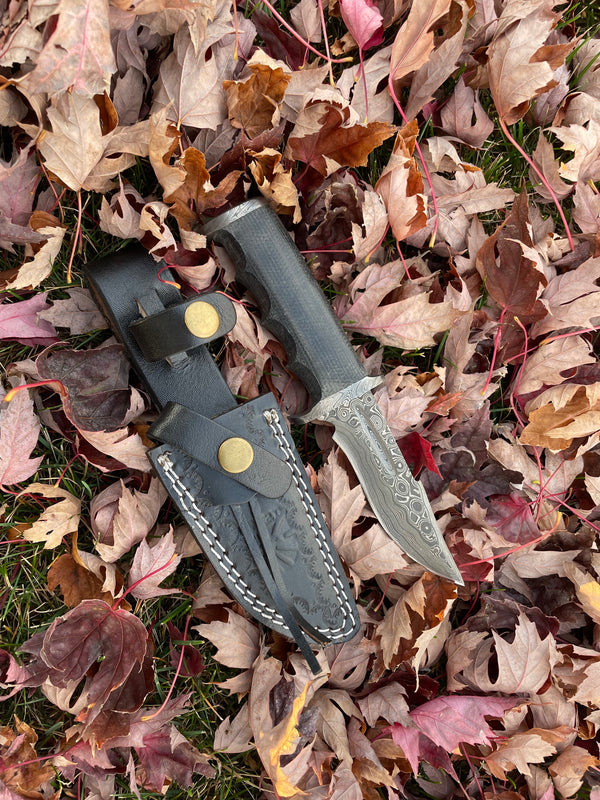 Darkwood Sentinel TK-211 Damascus steel hunting knife