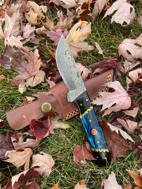 Blue Phantom TK-213 Damascus steel hunting knife by Titan International Knives