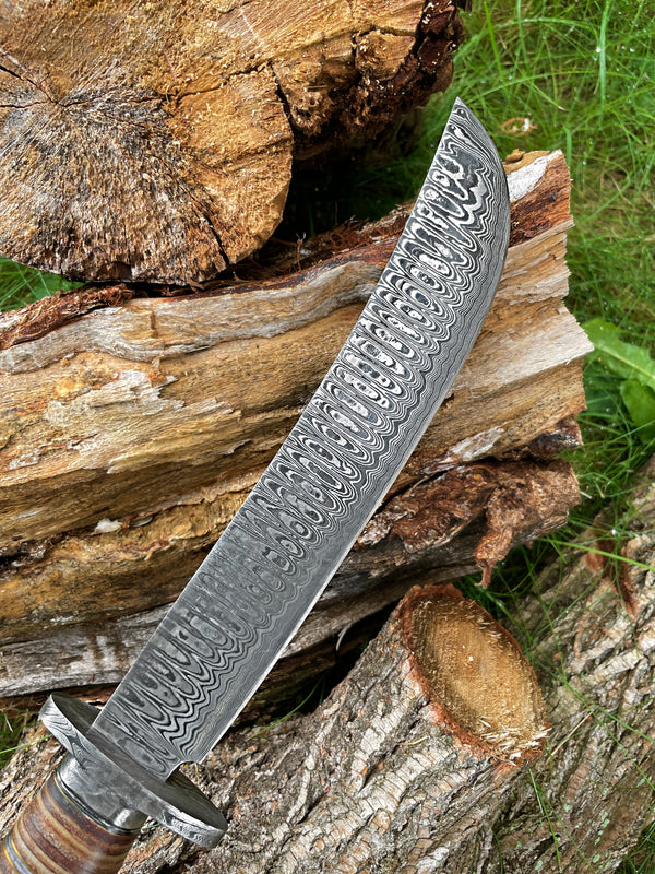 Custom Hand Made Forged Damascus Steel Saber